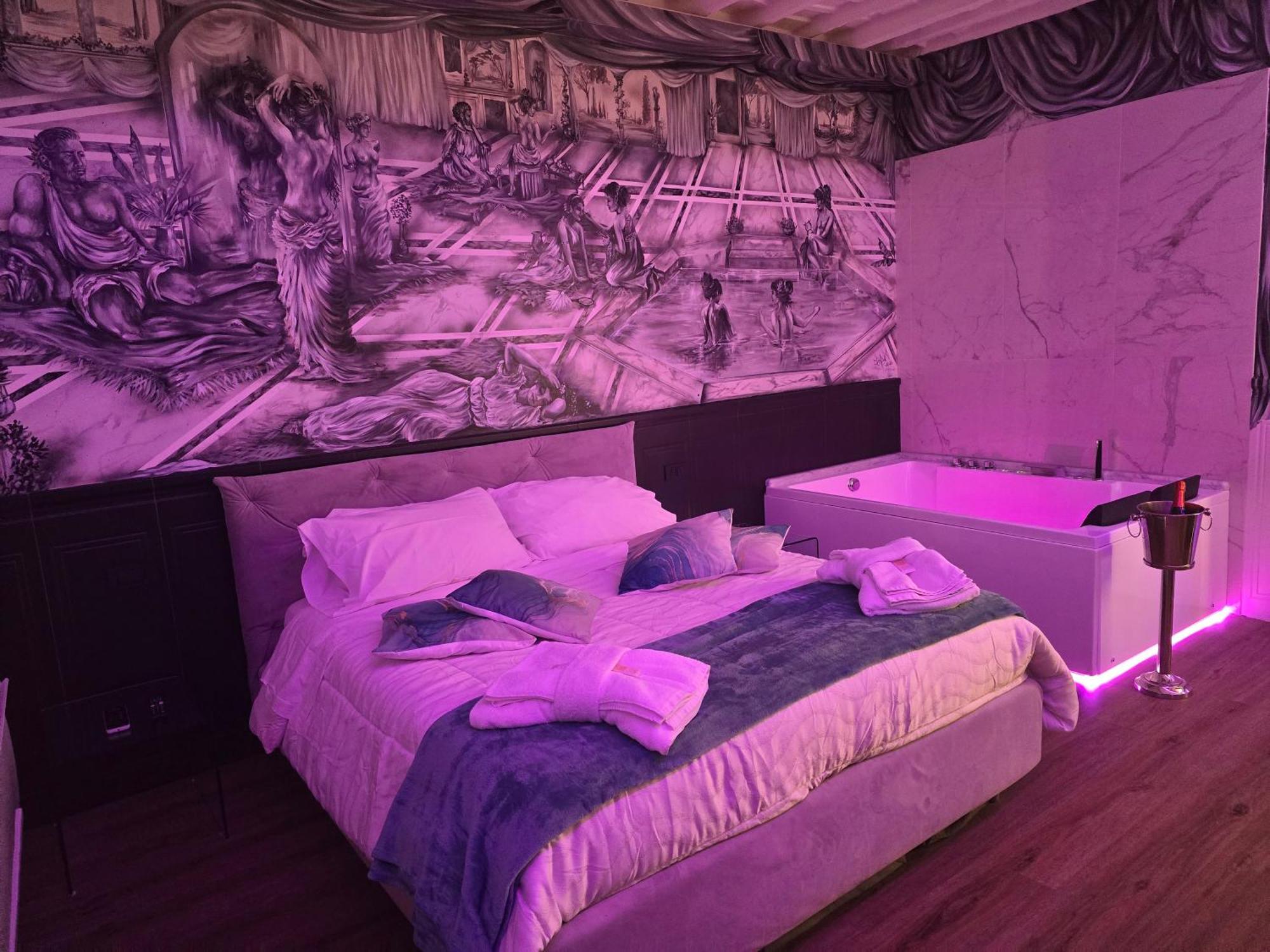 Couette-café Mirror Jacuzzi Colosseo Monti Rome