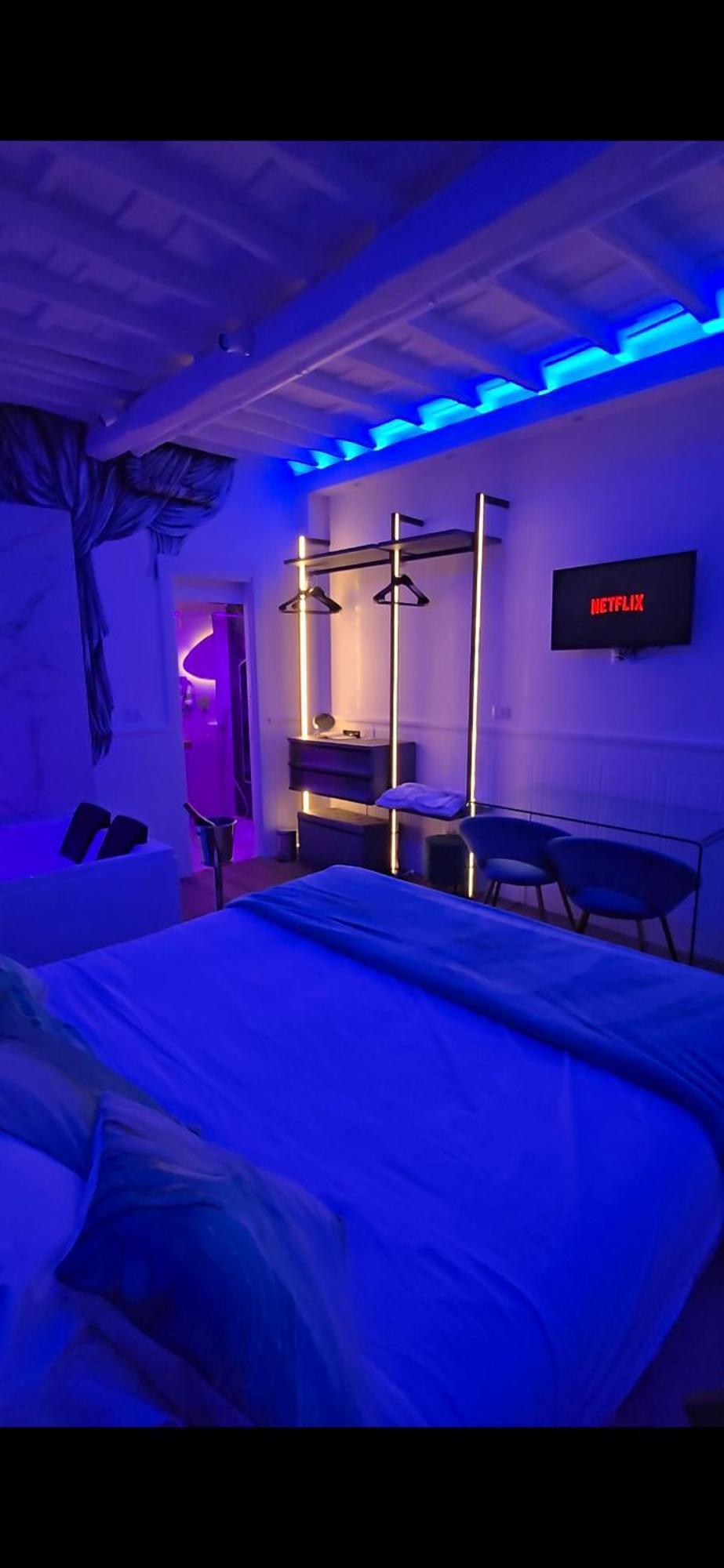 Couette-café Mirror Jacuzzi Colosseo Monti *